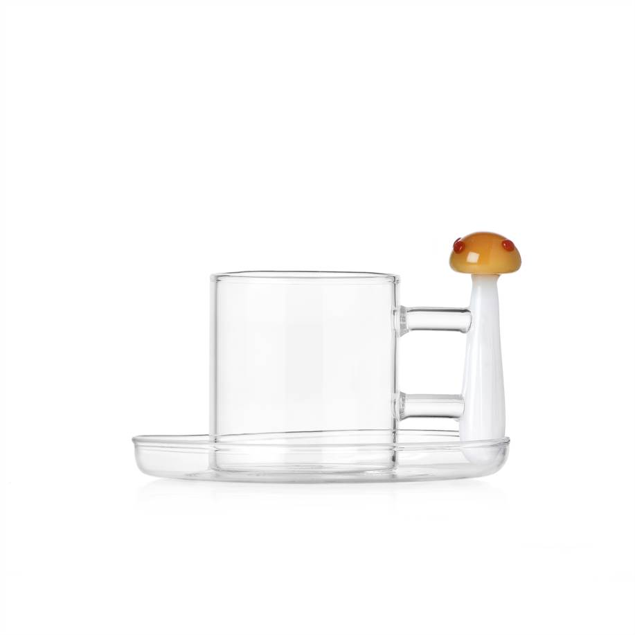 Coffee cup w/s Amber mushroom with red dots