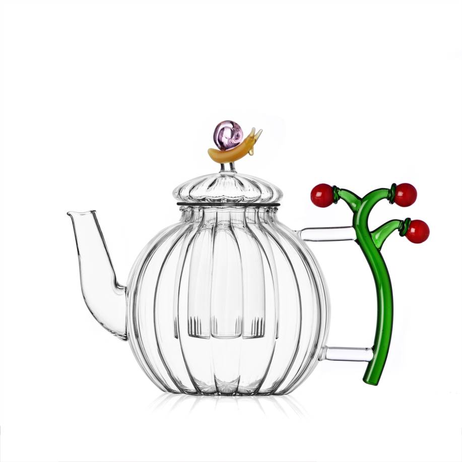 Teapot optic tomatoes and snail