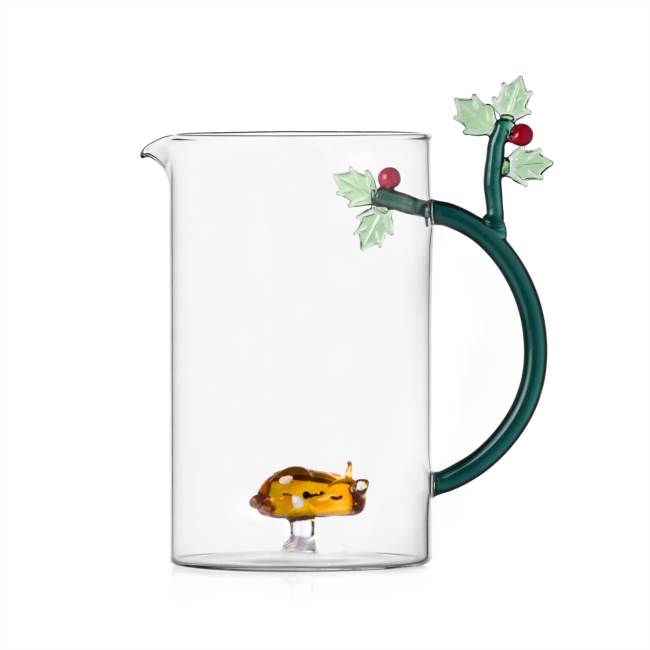 Jug holly&lying fawn