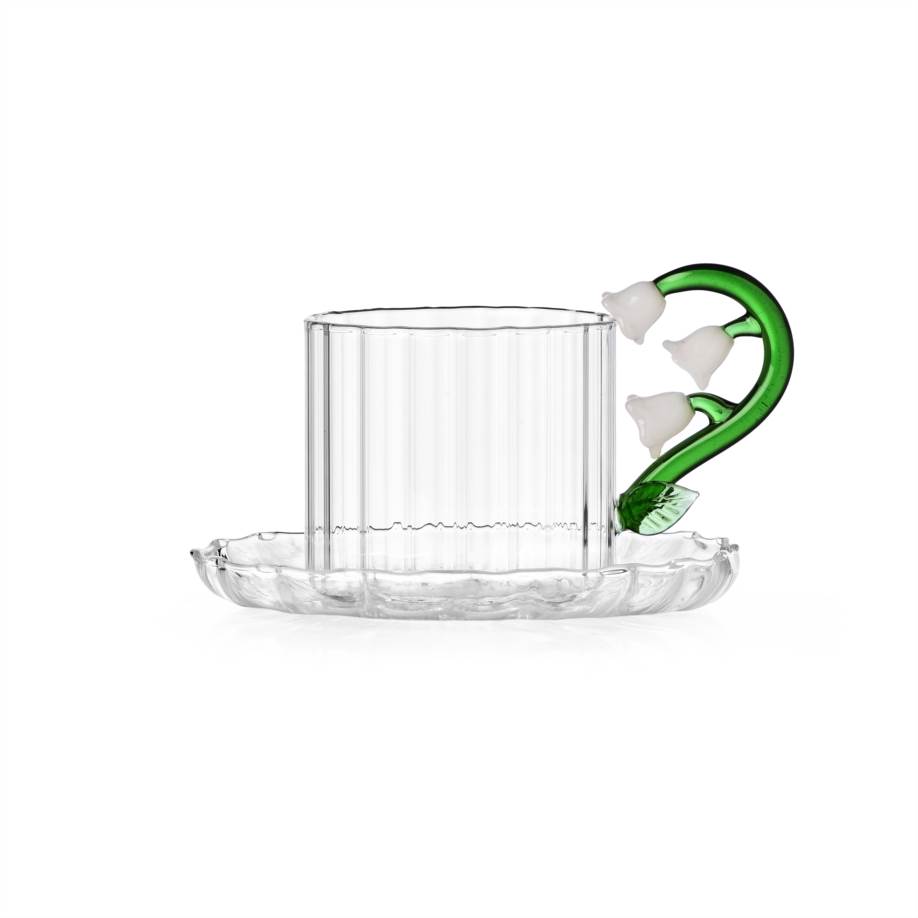 Tea cup w/saucer white flower